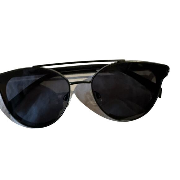 Sunglasses Bundle of 8 - 2 American Eagle, 1 Blue Planet others No Brand main image 10